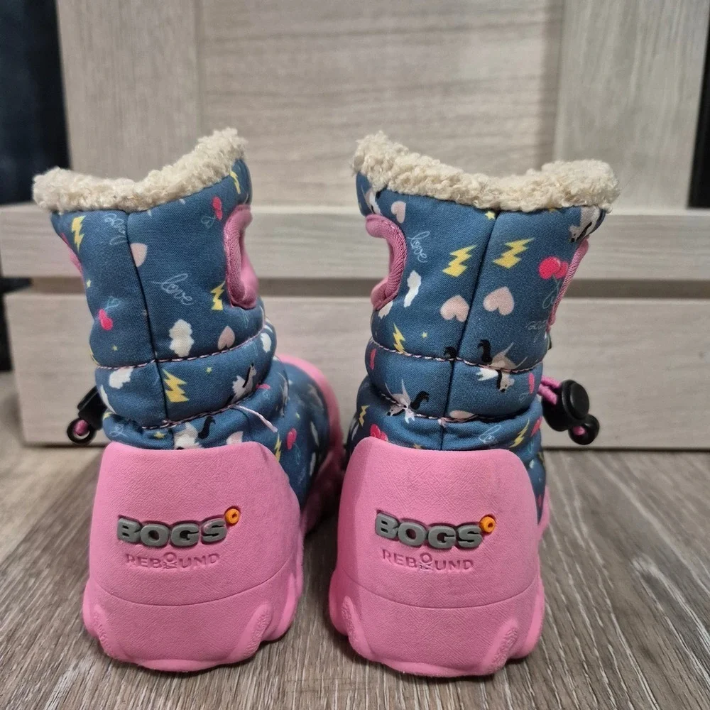 BOGS Kids Waterproof Insulated Boots Pink Unicorn Clouds Size Toddler 5